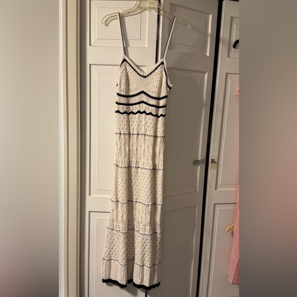 NWT White and Black Knitted Dress